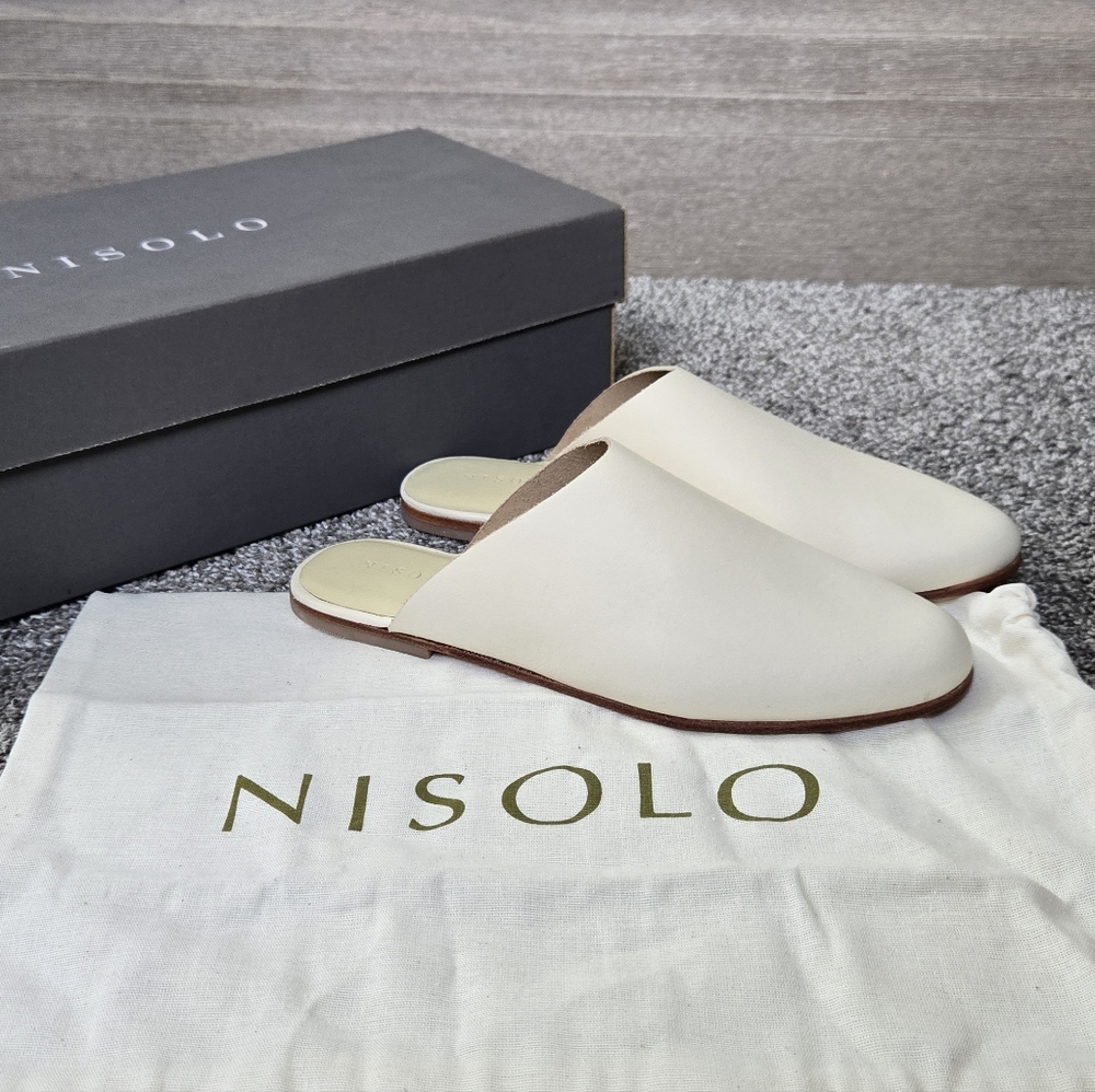 Nisolo Lima Slip on in color bone Mules NEW size 7.5